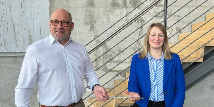 Stabübergabe in der Vertriebsleitung